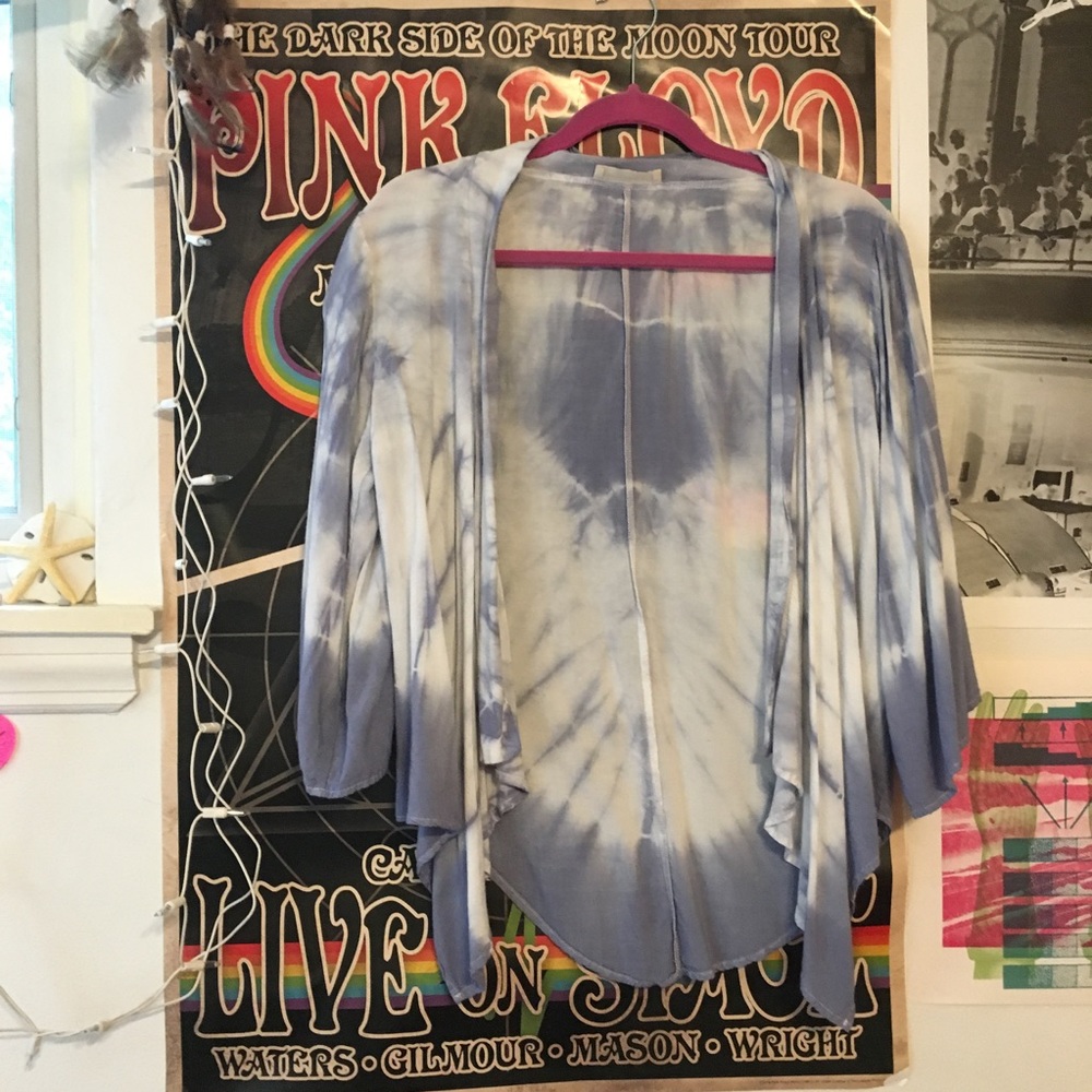 blue tie dye flowy hippie hipster cardigan